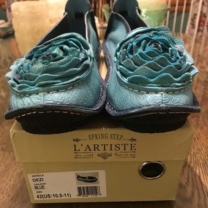 L’Artiste by Spring Step leather flats, size 10